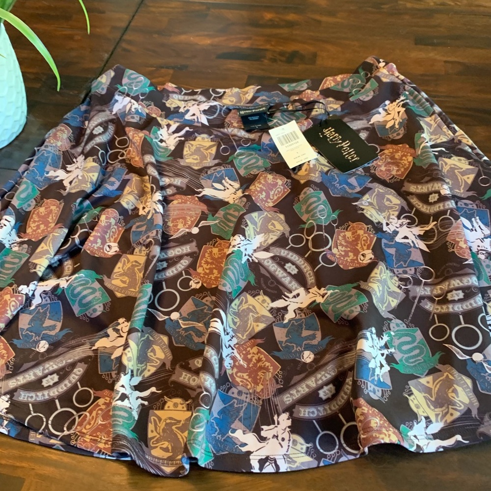 Hot Topic Harry Potter skirt